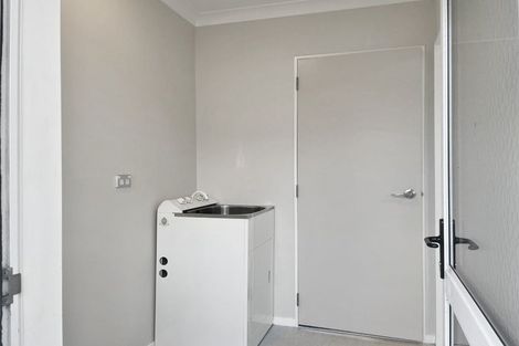 Photo of property in 10 Whenua View, Titahi Bay, Porirua, 5022