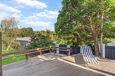 Photo of property in 1/6 Ellice Road, Totara Vale, Auckland, 0629