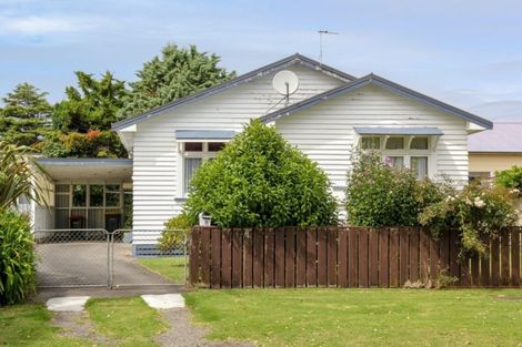 Photo of property in 6a Bayly Street, Waitara, 4320