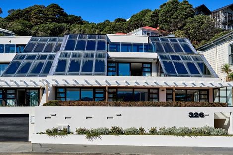 Photo of property in 2/326 Oriental Parade, Oriental Bay, Wellington, 6011