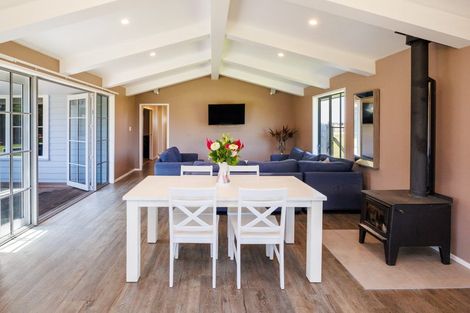 Photo of property in 11 Clare Court, Maewa, Feilding, 4777