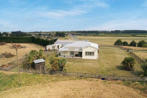 Photo of property in 879 Timaru-pareora Highway, Pareora, 7971