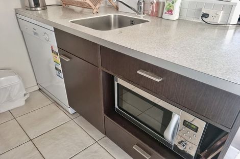 Photo of property in 2f/160 Symonds Street, Eden Terrace, Auckland, 1010