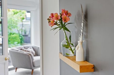 Photo of property in 399b Te Moana Road, Waikanae, 5036