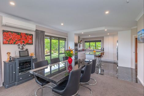 Photo of property in 43 Ohau Terraces, Ohau, Levin, 5570