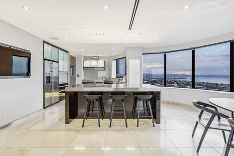 Photo of property in Shangri La Apartments, 13/97 Jervois Road, Herne Bay, Auckland, 1011