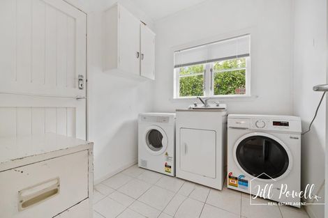 Photo of property in 13 View Street, Maungaturoto, 0520