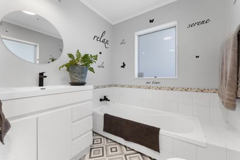 Photo of property in 136a Amberley Avenue, Highbury, Palmerston North, 4412