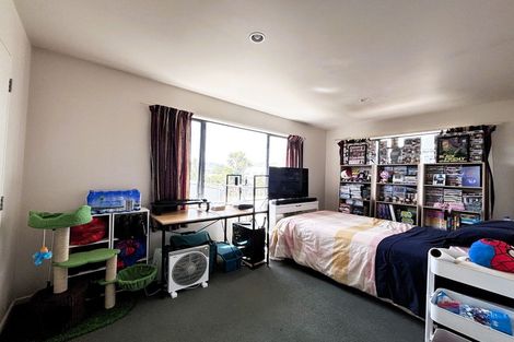 Photo of property in 8b Charles Street, Waltham, Christchurch, 8011