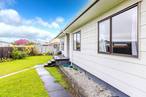 Photo of property in 16 Leather Street, Huntly, 3700