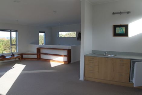 Photo of property in 84 Rangitane Loop Road, Kerikeri, 0294