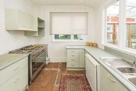 Photo of property in 15 Kelvin Street, Aramoho, Whanganui, 4500