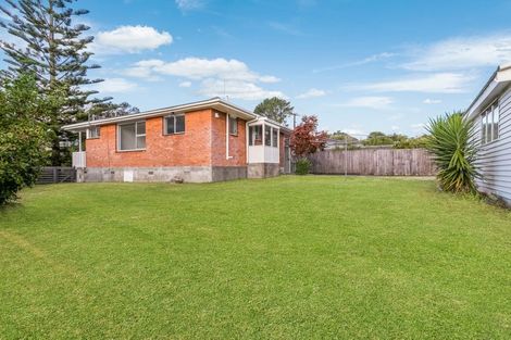 Photo of property in 3/70 Kaurilands Road, Titirangi, Auckland, 0604