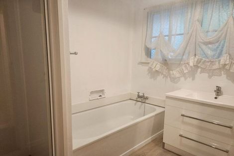 Photo of property in 1/250 Waimairi Road, Ilam, Christchurch, 8041