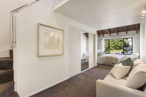 Photo of property in 40 Takutai Avenue, Bucklands Beach, Auckland, 2012