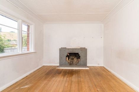 Photo of property in 12 Corbett Street, Green Island, Dunedin, 9018