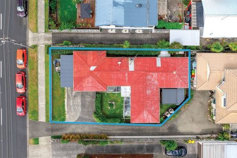 Photo of property in 1/212 Centreway Road, Orewa, 0931