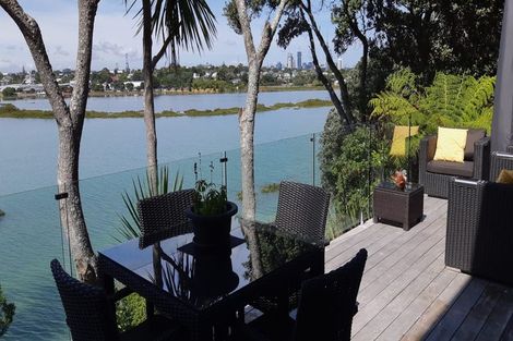 Photo of property in 3a Wesley Street, Devonport, Auckland, 0624