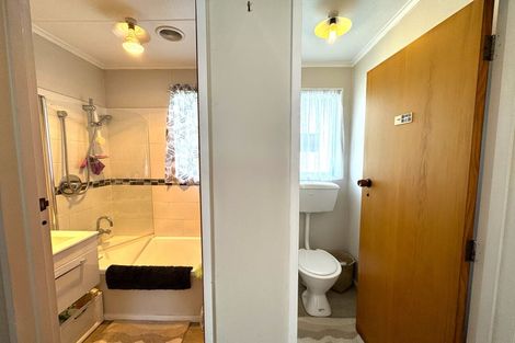 Photo of property in 142 South Street, Feilding, 4702