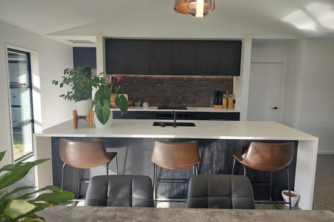 Photo of property in 11 Mcquillan Avenue, Woodend, 7610