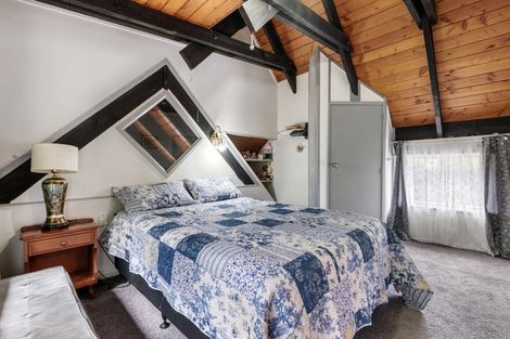 Photo of property in 9 Poplar Road, Stanmore Bay, Whangaparaoa, 0932