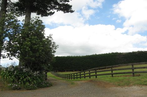 Photo of property in 89 Gellert Road, Karaka, Papakura, 2580