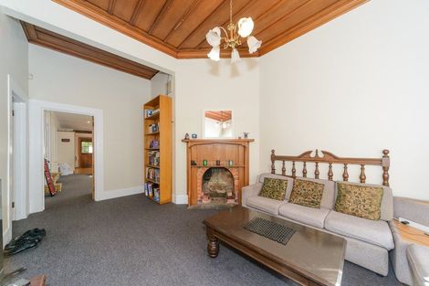 Photo of property in 46 Campbell Street, Palmerston North, 4410