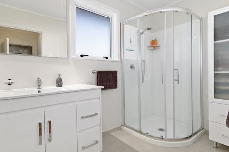 Photo of property in 18 Claremont Terrace, Otumoetai, Tauranga, 3110