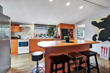 Photo of property in 68 Stanners Street, Eltham, 4322