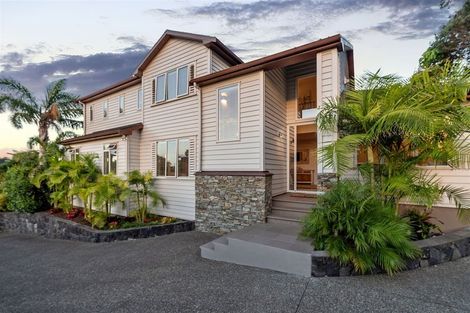 Photo of property in 73l Park Rise, Campbells Bay, Auckland, 0630