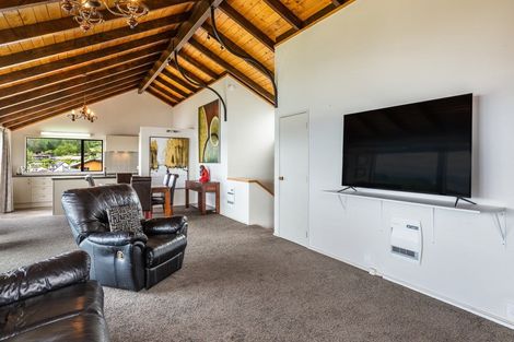 Photo of property in 73 Wakeman Road, Acacia Bay, Taupo, 3330