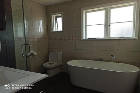 Photo of property in 321 Hillsborough Road, Hillsborough, Auckland, 1042