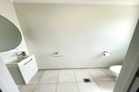 Photo of property in 32 Bellbird Street, Papakura, 2110