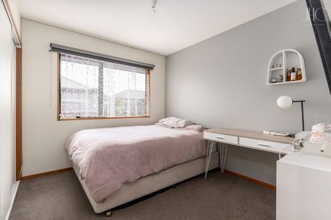 Photo of property in 45b Gladstone Road, Woodend, 7610