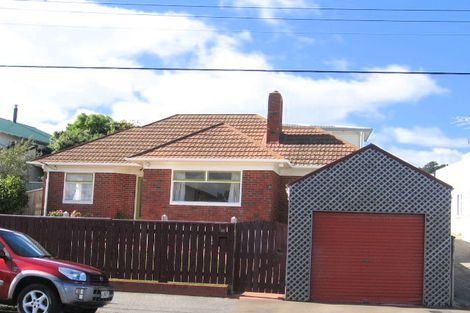 Photo of property in 6 The Quadrant, Miramar, Wellington, 6022