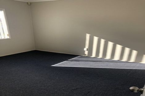 Photo of property in 13a Gifford Road, Papatoetoe, Auckland, 2025