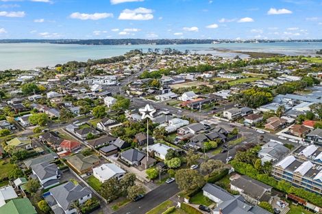 Photo of property in 9a St Michaels Avenue, Point Chevalier, Auckland, 1022