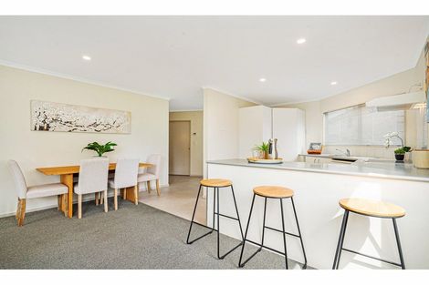 Photo of property in 62a Glendale Road, Glen Eden, Auckland, 0602