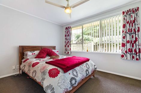 Photo of property in 22 Glynnbrooke Street, Te Atatu South, Auckland, 0610