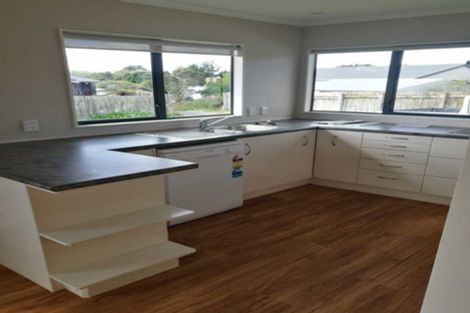 Photo of property in 38 Campbell Avenue, Paraparaumu, 5032