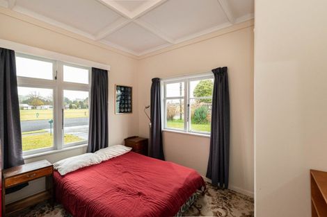 Photo of property in 1 Pitt Street, Raetihi, 4632