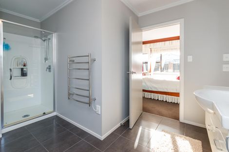 Photo of property in 1 Angelina Way, Kelvin Grove, Palmerston North, 4414