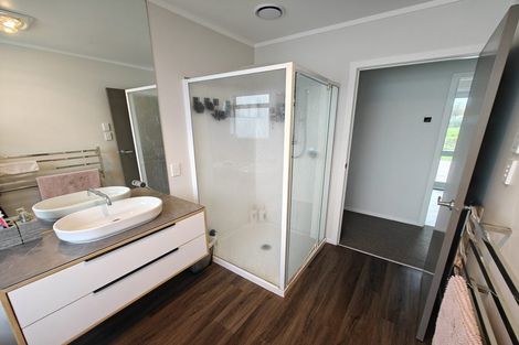 Photo of property in 5 Puketaha Road, Puketaha, Hamilton, 3281