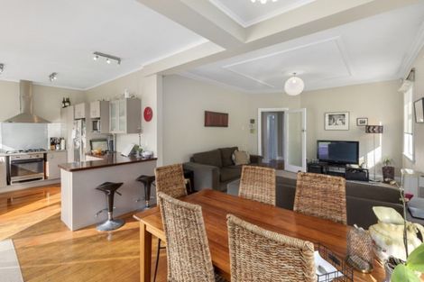 Photo of property in 25 Elizabeth Street, Petone, Lower Hutt, 5012