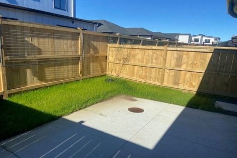 Photo of property in 9a Ata Road, Karaka, Papakura, 2113