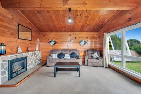 Photo of property in 202 Welcome Bay Road, Welcome Bay, Tauranga, 3112