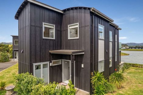 Photo of property in 33/101 Harbour Drive, Matarangi, Whitianga, 3592