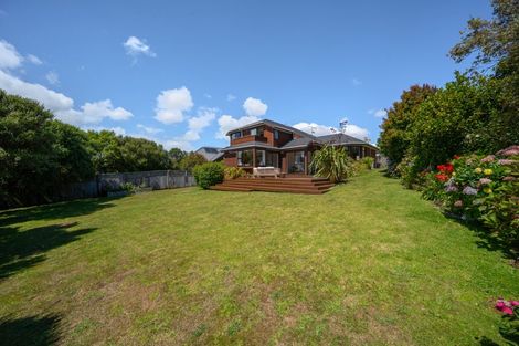 Photo of property in 14 Aintree Grove, Churton Park, Wellington, 6037