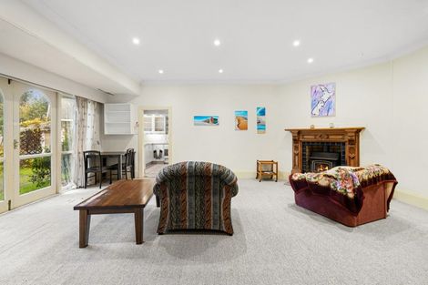 Photo of property in 104 North Parade, Richmond, Christchurch, 8013