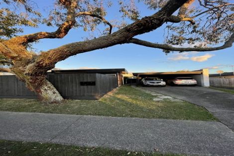 Photo of property in 1 Priestley Drive, Bucklands Beach, Auckland, 2014